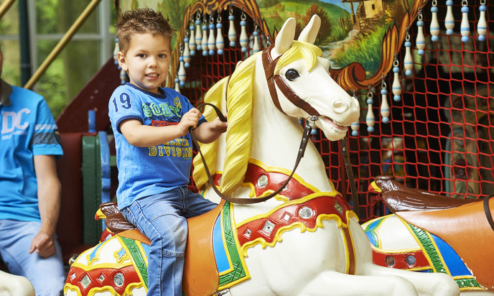 kids carrousel duinrell