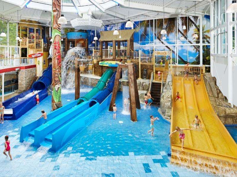 Tikibad: Kids Waterpark Playa